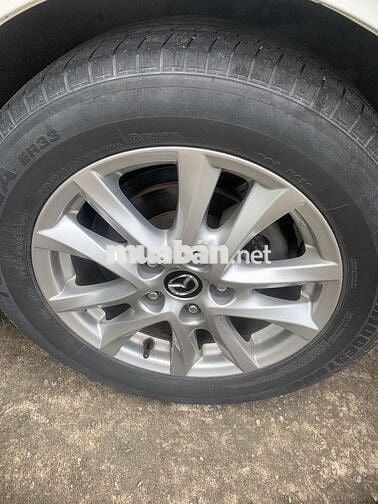 Mazda 3 2019 1.5L Luxury - 121000 km