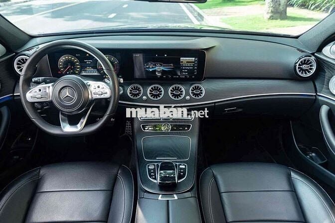 LONG ANH AUTO về MERCEDES E200 sport 2019 siêu cọp