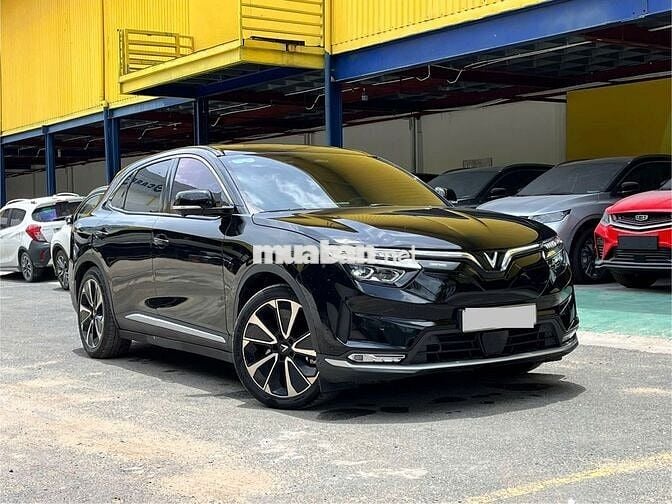 VINFAST VF8 PLUS 2022 XE GIA ĐÌNH LƯỚT ĐẸP VAY 70%