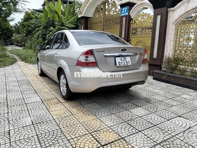 Bán focus 2011 2.0 AT Ghia - 89000 km