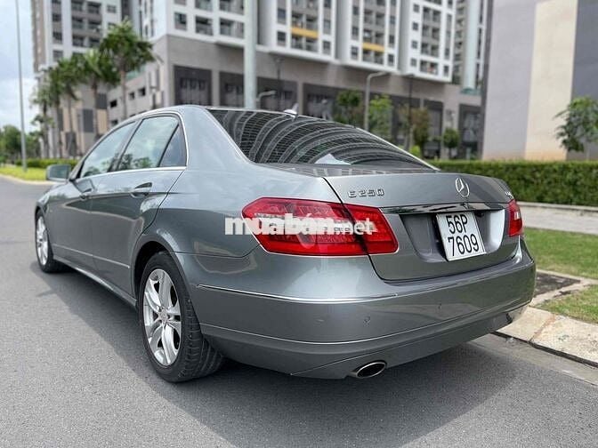Mercedes Benz E250 sx 2009 Xe Gia Đình Bao Đẹp