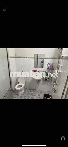 Nhà đẹp 2 lầu khu trung tâm Q.6 tiện đi lại công việc