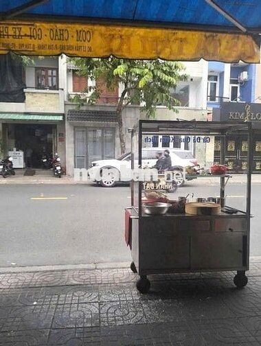 CHO THUÊ NHÀ MẶT TIỀN KDOANH DÀI 21M GẦN LŨY BÁN BÍCH,12TR