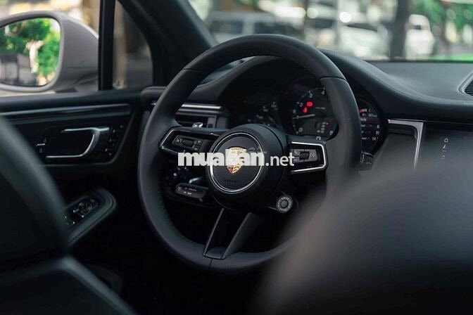 LONG ANH AUTO về PORSCHE MACAN model 2022 giá tốt