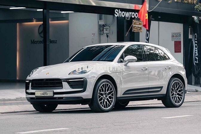 LONG ANH AUTO về PORSCHE MACAN model 2022 giá tốt