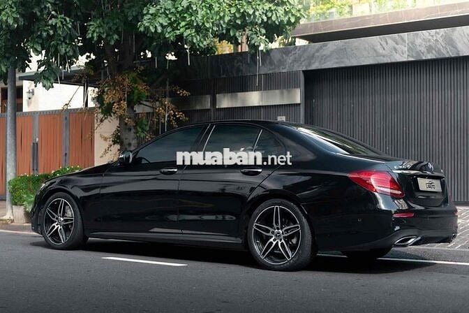 LONG ANH AUTO về MERCEDES E300 AMG 2019 siêu đẹp 👍