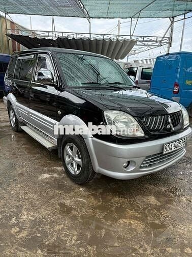 Mitsubishi Jolie 2005 gần máy ngon. màn hình.