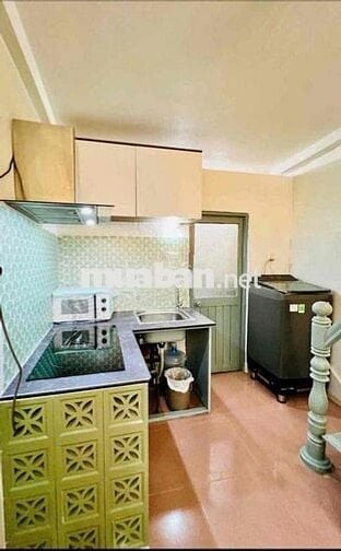 Cho thuê nhà Mới, Đầy đủ NT - Hẻm xe hơi, Nguyễn Trãi Quận 1