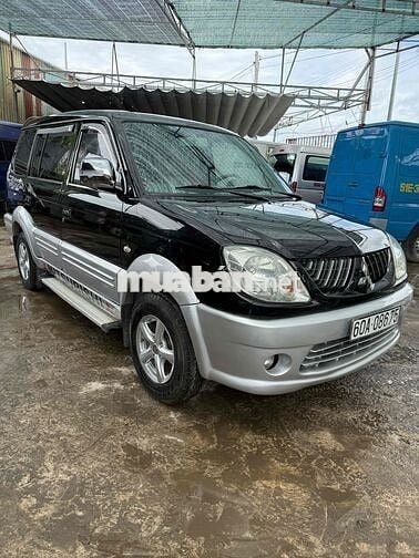Mitsubishi Jolie 2005 gần máy ngon. màn hình.