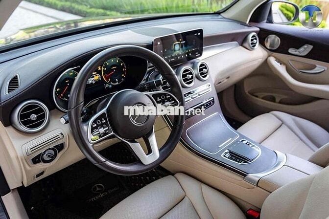 Mercedes Benz GLC  200 4Matic - Model 2023 V1