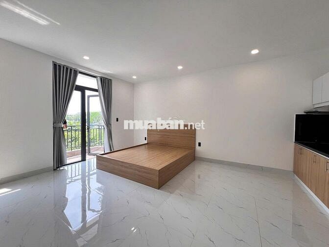 CHO THUÊ PHÒNG RỘNG RÃI FULL NỘI THẤT ĐƯỜNG PHẠM HÙNG GẦN ĐH KINH TẾ.