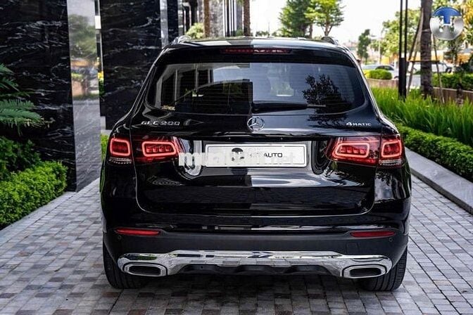Mercedes Benz GLC  200 4Matic - Model 2023 V1
