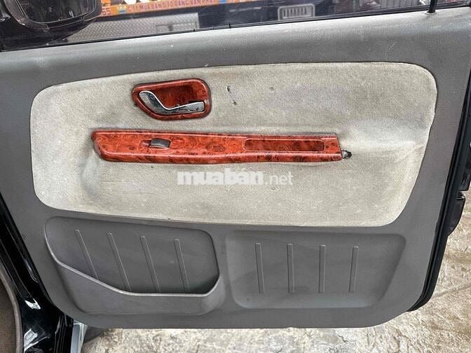 Mitsubishi Jolie 2005 gần máy ngon. màn hình.