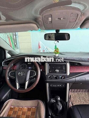 Toyota Innova 2018 2.0E - 68123 km