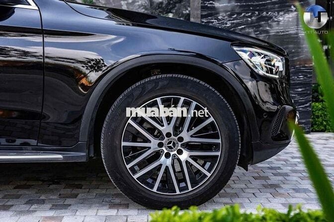 Mercedes Benz GLC  200 4Matic - Model 2023 V1