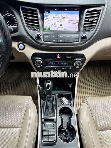 Hyundai Tucson 2018 Đặc Biệt 2.0L,màu trắng,22.000