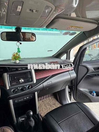 Toyota Innova 2018 2.0E - 68123 km
