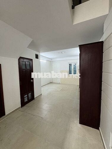MẶT TIỀN KD CHỢ HẠNH THÔNG TÂY,60M²,4TẦNG, THỐNG NHẤT P11 ,HƠN 9. TỶ