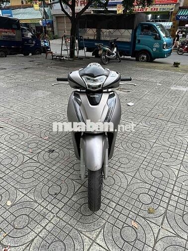 cần bán xe sh 2017 125cc chính chủ biển số thành p