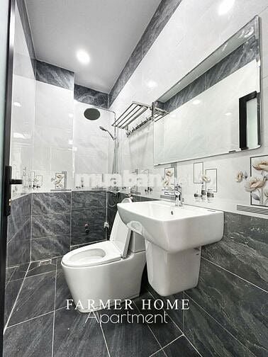 Căn hộ mới quận 1, bancol đón nắng, gần đại học UEH, Đại học Hoa Sen