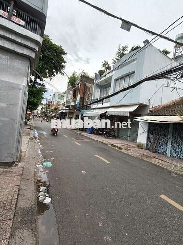 Cho thuê nhà mặt tiền Quận 8- đường Phong Phú kinh doanh đa ngành 5 PN