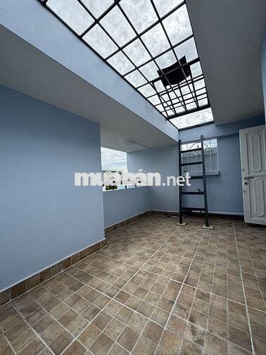 MẶT TIỀN KD CHỢ HẠNH THÔNG TÂY,60M²,4TẦNG, THỐNG NHẤT P11 ,HƠN 9. TỶ