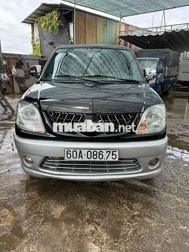 Mitsubishi Jolie 2005 gần máy ngon. màn hình.