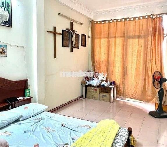 Bán nhà mặt phố Nguyễn Văn Nghi GV, 4 tầng, 3.6x25. Giá 12.6 tỷ cònbớt