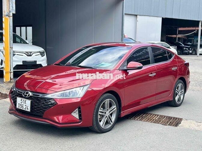 Hyundai Elantra 2021 1.6 AT Sport Chuẩn 28000 km
