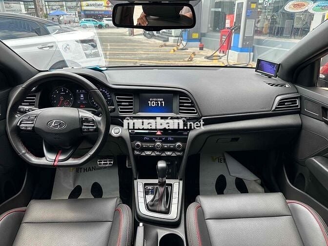 Hyundai Elantra 2021 1.6 AT Sport Chuẩn 28000 km
