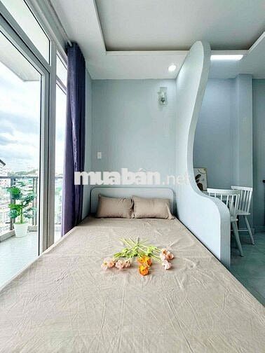 Căn Hộ Ban Công Thang Máy Tách Bếp Phú Nhuận Gần Phan Xích Long Quận 1