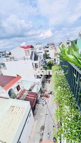 CHÍNH CHỦ CẦN BÁN NHÀ 3 TẦNG, 6X10M, SỔ HỒNG RIÊNG, CÓ THANG MÁY 450Kg