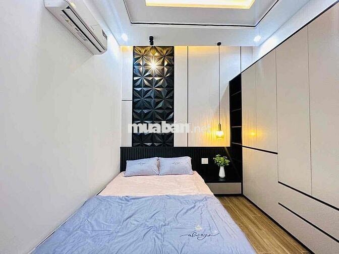 Nhà Đẹp 4PN - Nguyễn Văn Linh - 22 triệu