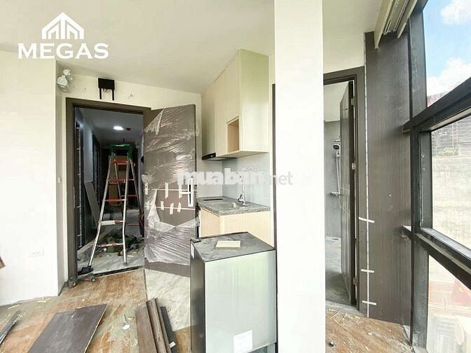 Mới:CĂN GÓC FULL KÍNH VIEW CỰC ĐỈNH FULL NỘI THẤT TẠI YÊN HÒA CẦU GIẤY