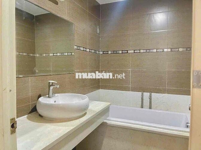 CĂN HỘ BAN CÔNG FULL NỘI THẤT QUẬN 10 GẦN VẠN HẠNH MALL