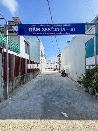 Nền bán tiếp giáp kdc đại ngân ngang đại học y dược giá 2,5 tỷ