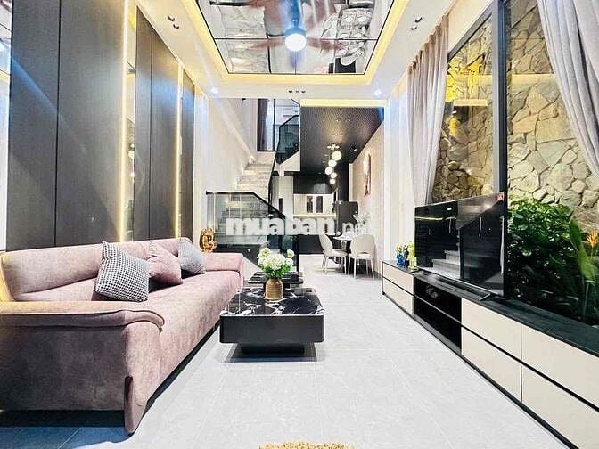 Nhà Đẹp 4PN - Nguyễn Văn Linh - 22 triệu