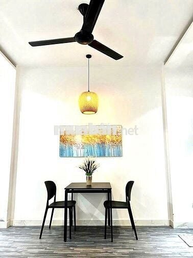 BIỆT THỰ 154m2 8PN 8WC CÓ HẦM Ô TÔ DÒNG TIỀN CHO. HUÊ ỔN ĐỊNH