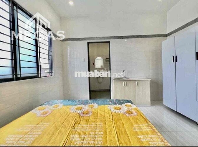 Studio Cửa Sổ Trời Sẵn Nội Thất Ngay Mặt Tiền Đường Vành Đai Trong