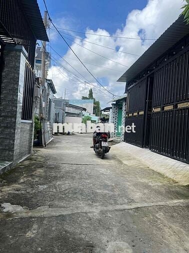 NHÀ 2 TẦNG HXH XUÂN THỚI SƠN - NGUYỄN VĂN BỨA NGÃ 4 HÓC MÔN . SHR