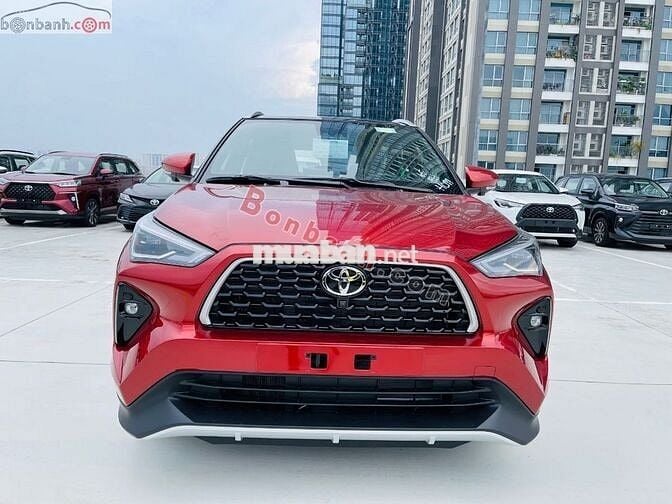 YARIS CROSS HEV 2025