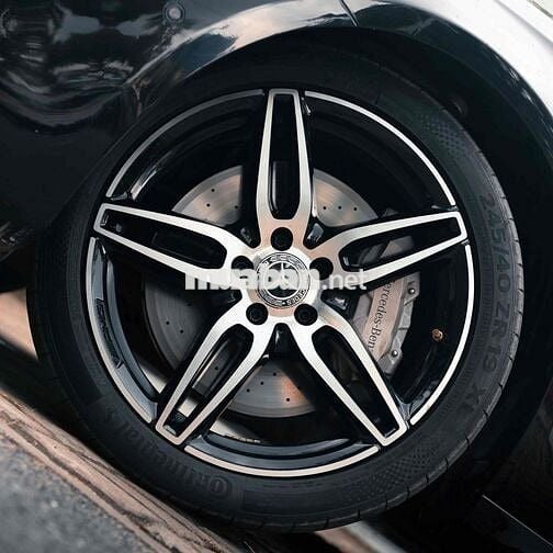 Mercedes- Benz E300 AMG Đklđ 2020- Trả trước 400Tr