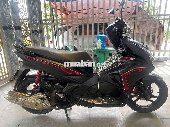 Lên đời nhượng lại xe AB đang đi