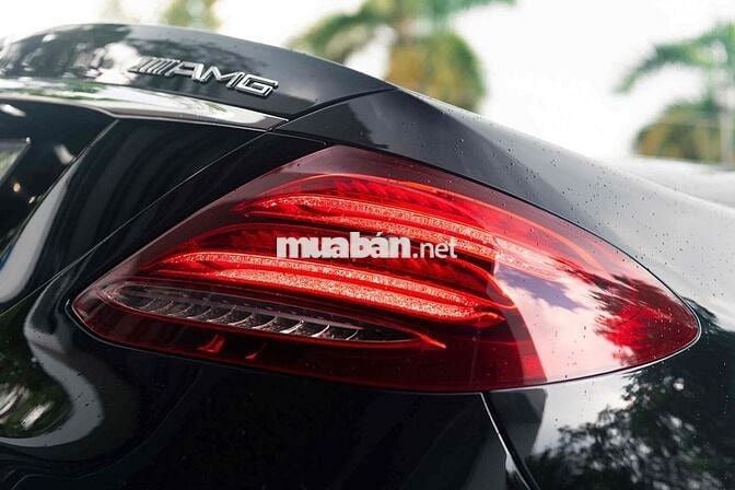 Mercedes- Benz E300 AMG Đklđ 2020- Trả trước 400Tr