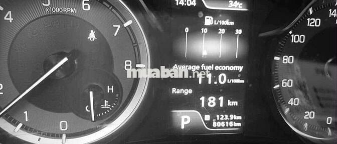 Suzuki XL 7 2023  - 81000 km