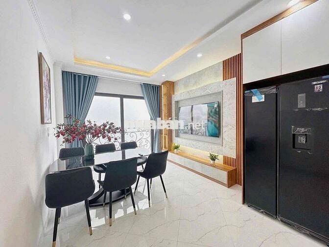 Bán nhà Thang máy Định Công- Ngõ Đẹp- Full nội thất - DT:31m2 x 6 Tầng