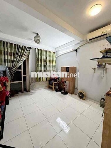 688 // Tân Kỳ Tân Quý 44m2, 3 tầng, Dt: 4 x 11, Giá: 4.98 tỷ Tân Phú