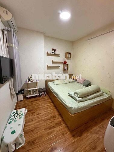 Bán căn hộ Nguyễn Chí Thanh Q.5, 62m² 2PN full nội thất giá 4,15 tỷ