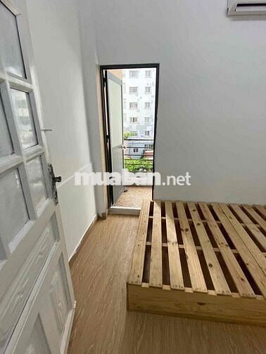 CHO THUÊ STUDIO 1PN TÁCH BẾP, BAN CÔNG, FULL NỘI THẤT NGAY ĐH VĂN LANG