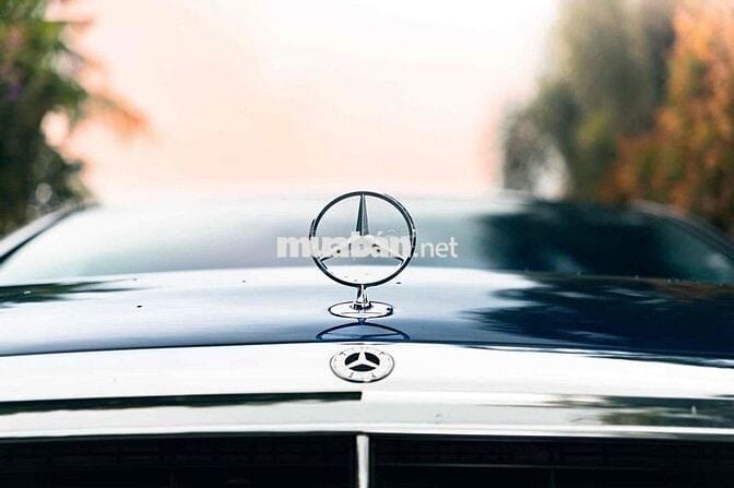 Mercedes- Benz E200 Đklđ 2017 - trả trước 350tr